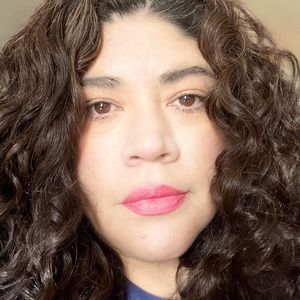 Meet your Posher, Felicia